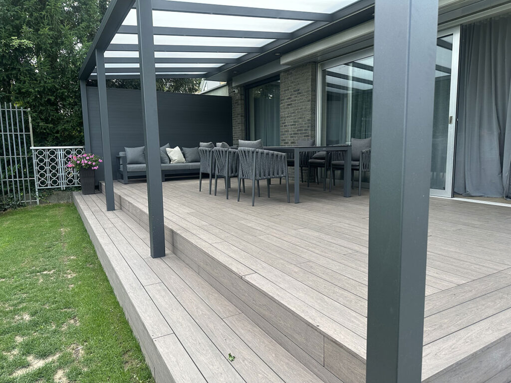 Optionen für Terrassendielen